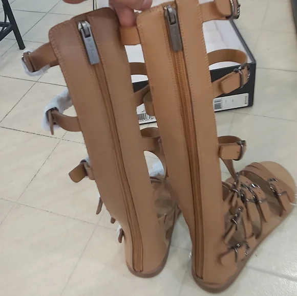 Gladiator sandals - Picture 3 of 7